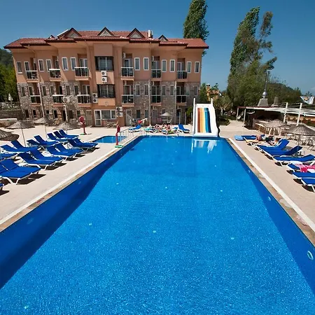 Flora Palm Отель 4*