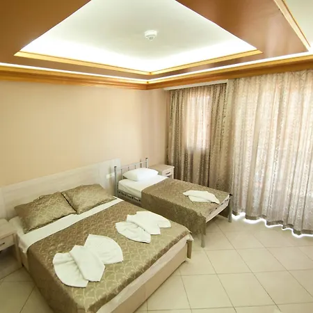Flora Palm Отель 4*