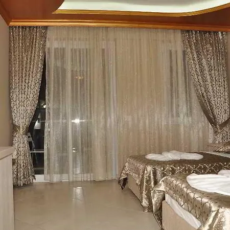 Flora Palm Фетхие