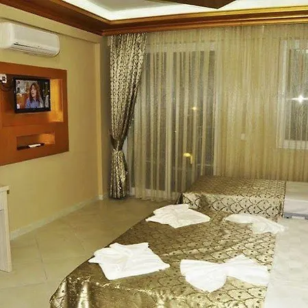 Flora Palm Фетхие