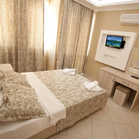 Hotel Flora Palm Fethiye